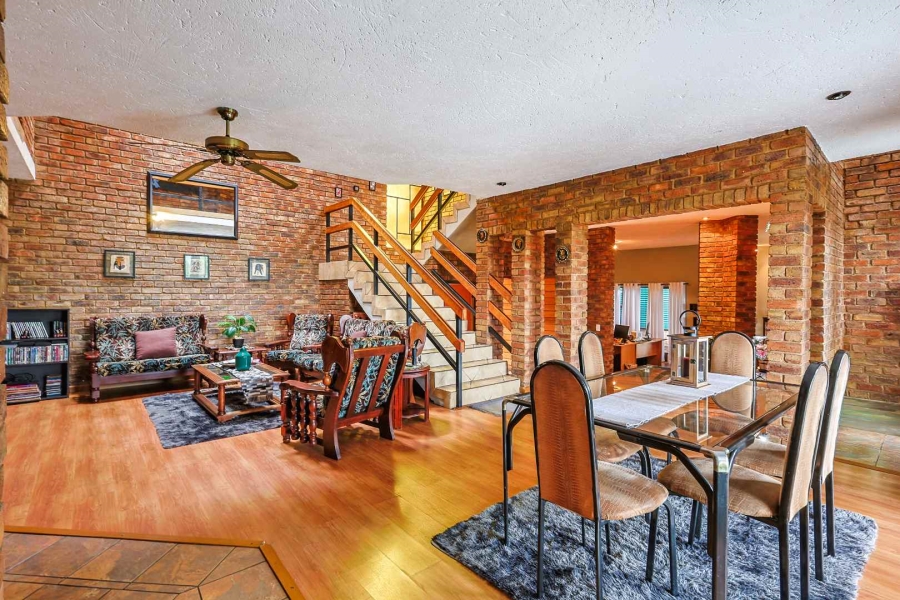 4 Bedroom Property for Sale in Hartbeespoort North West